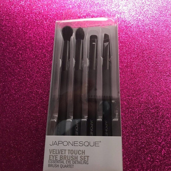 Japonesque Makeup Japonesque Velvet Touch Eye Brush Set Poshmark